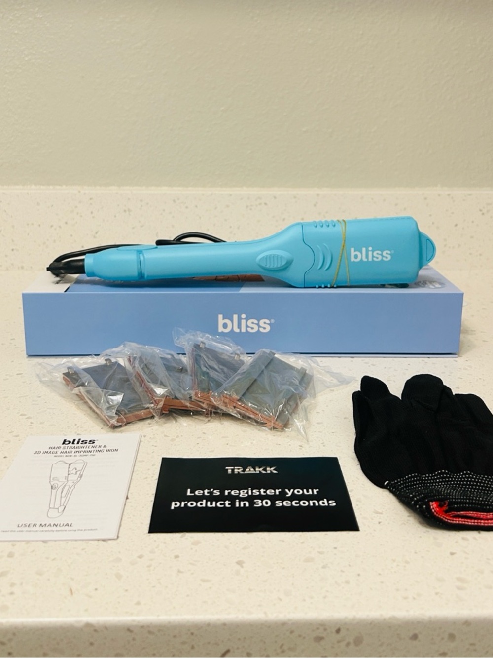💙 Bliss Baby Blue Ionic Hair Straightener With 3D Imprint Irons NWT